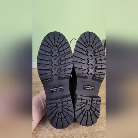 Black Loafers for Women - Picture 7 of 7